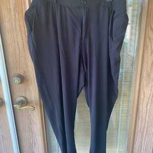 Torrid button up ankle pants. Size 22